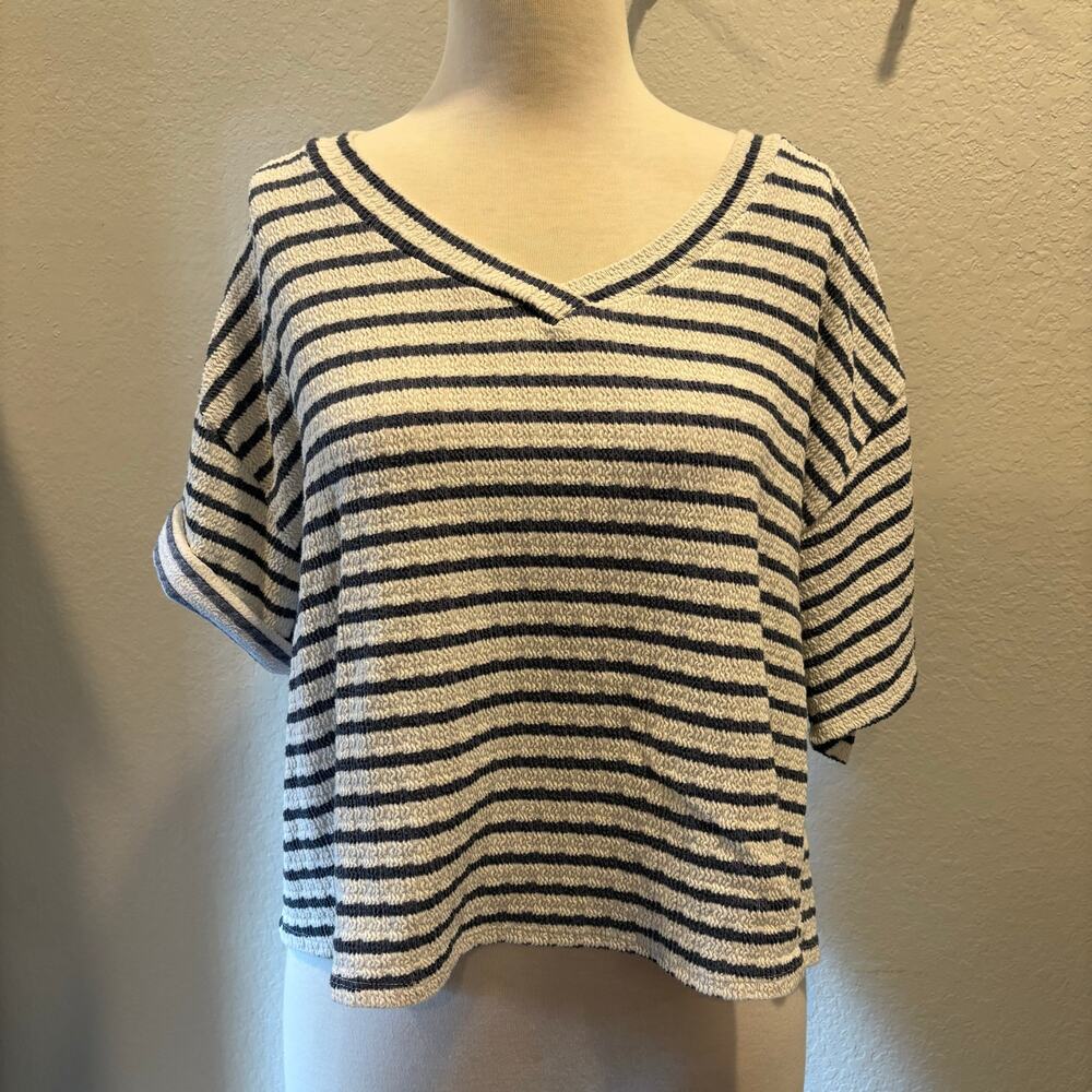 VINTAGE ARULA “FOR BEAUTIFUL YOU” Cropped T-Shirt Stripped White/Blue Sz B (M)